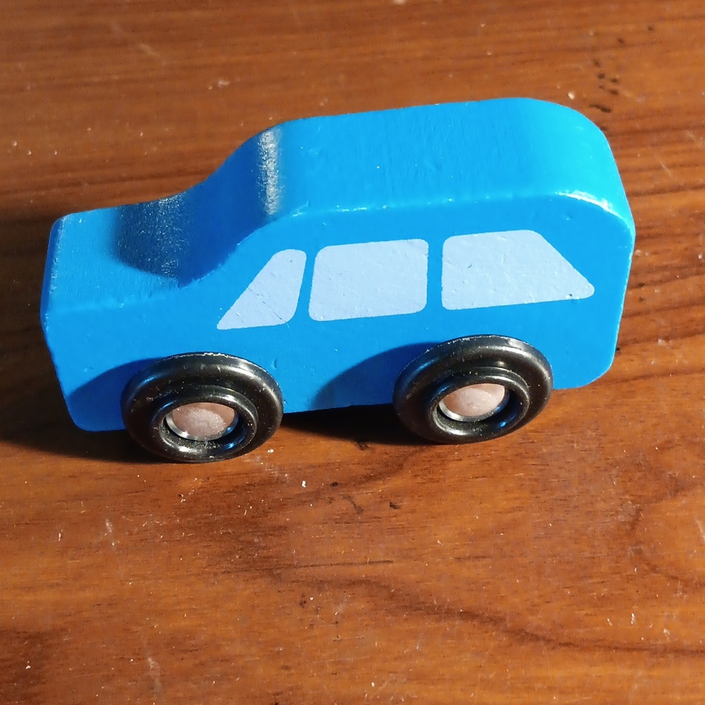 203. BLUE VAN
